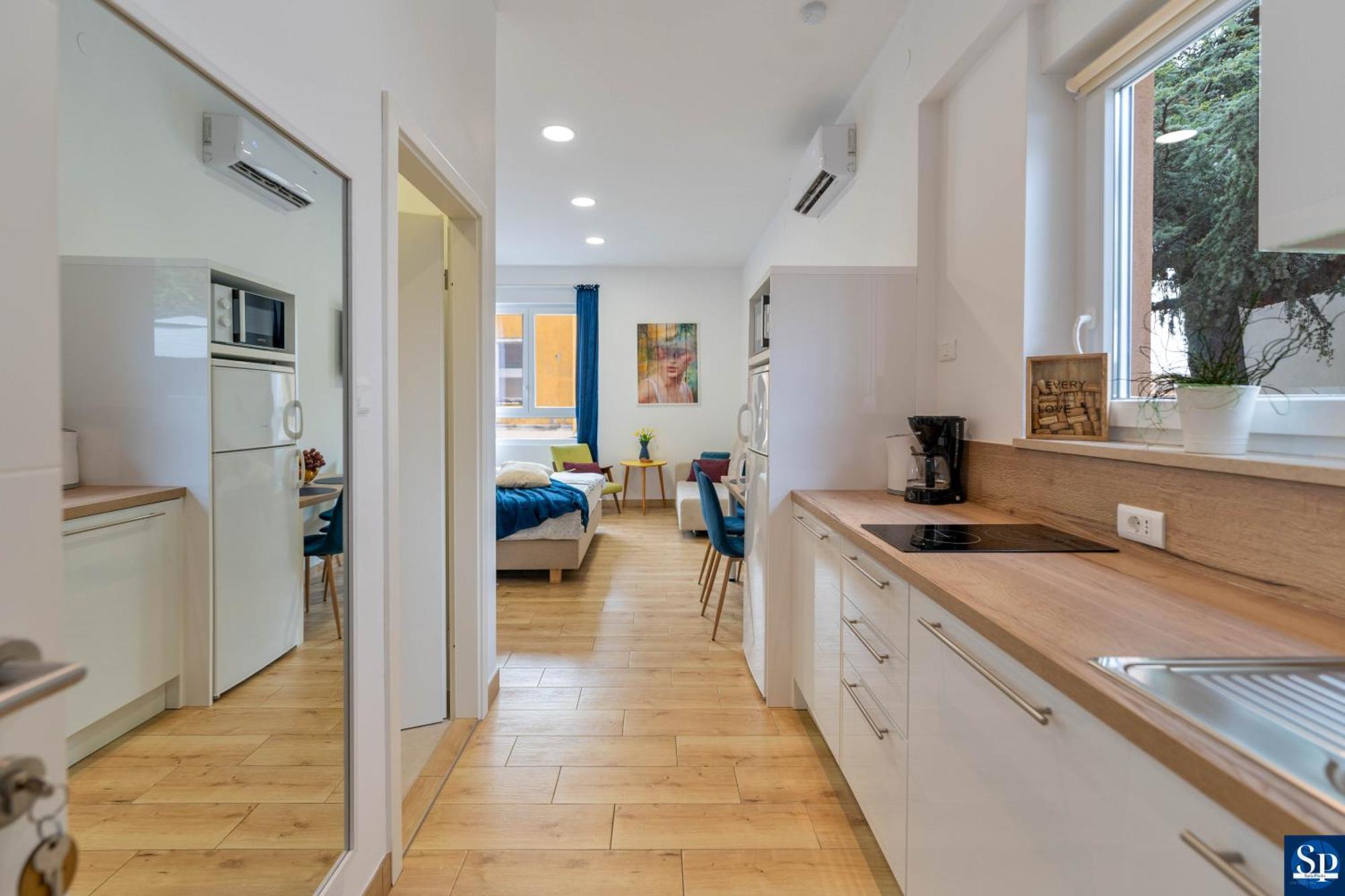 Colosseum Garden Studio Apartments Пула Екстер'єр фото