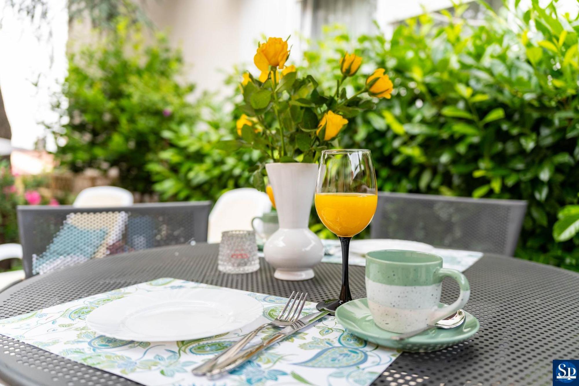 Colosseum Garden Studio Apartments Пула Екстер'єр фото